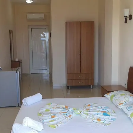 Oasis Drymades Ξενοδοχείο