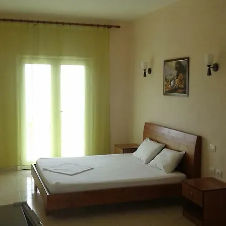 Oasis Drymades מלון דרמי