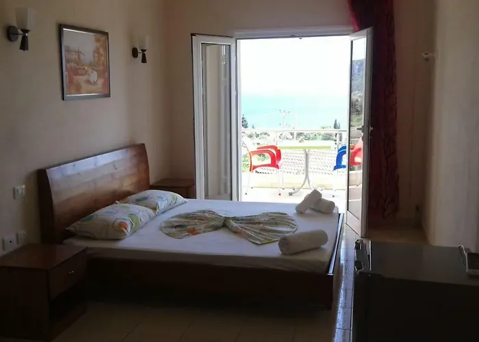 Oasis Drymades Hotel