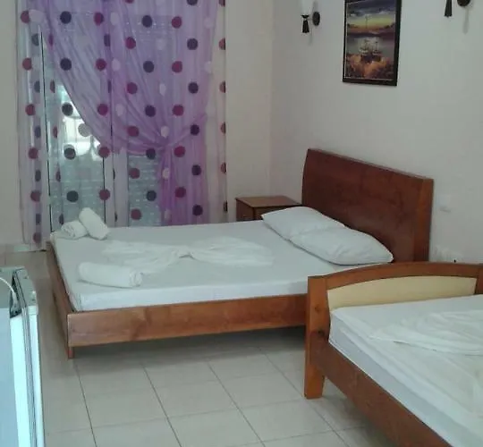 Hotel Oasis Drymades